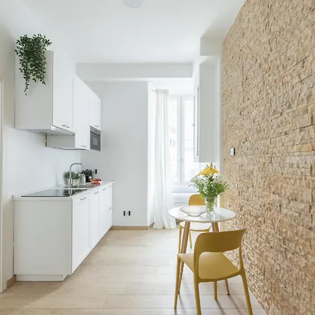 Apartment Iflat Vatican Modern & Comfortable Peaceful Gem Rome